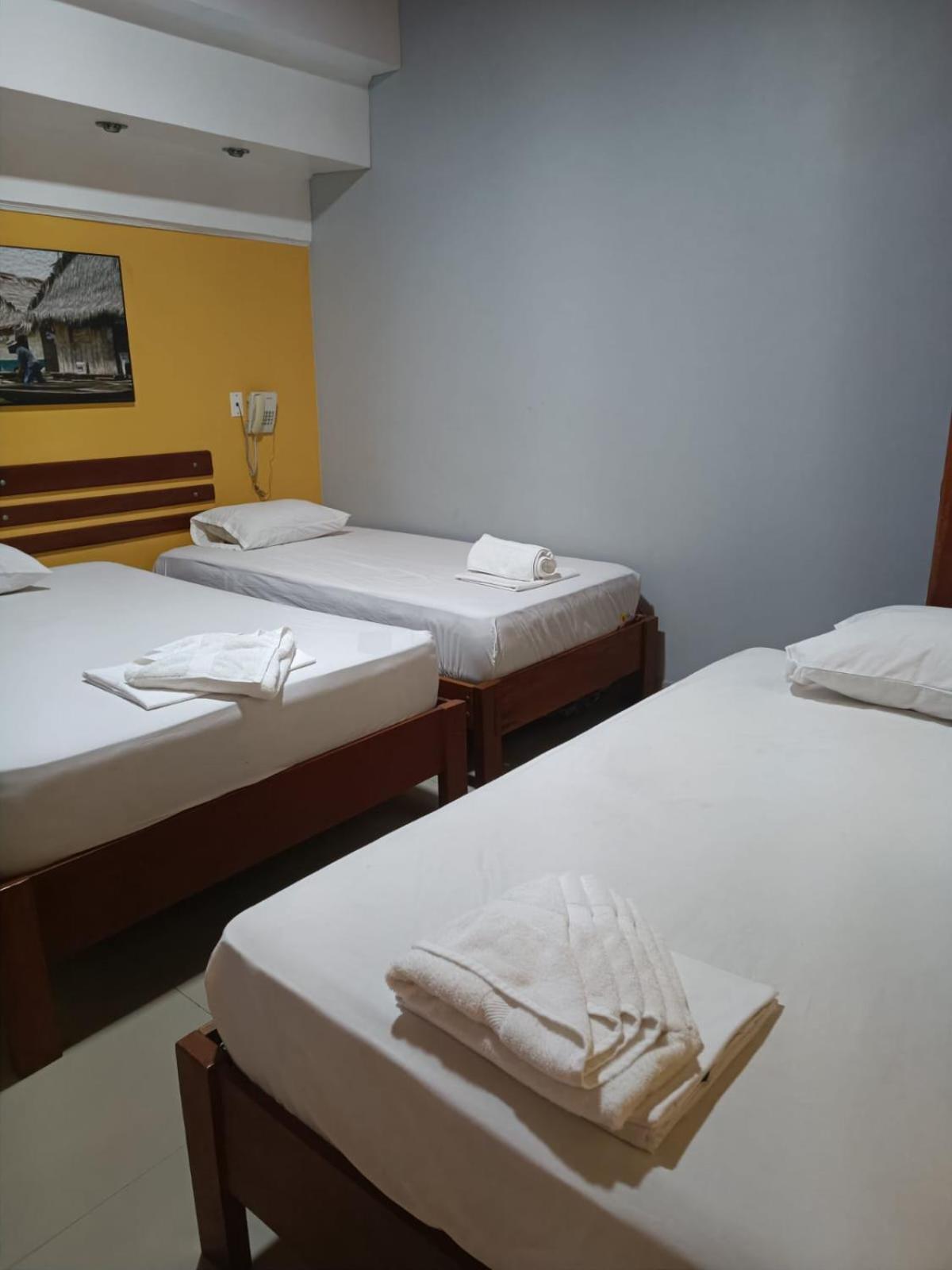 Hotel Confort Amazonico イキトス エクステリア 写真