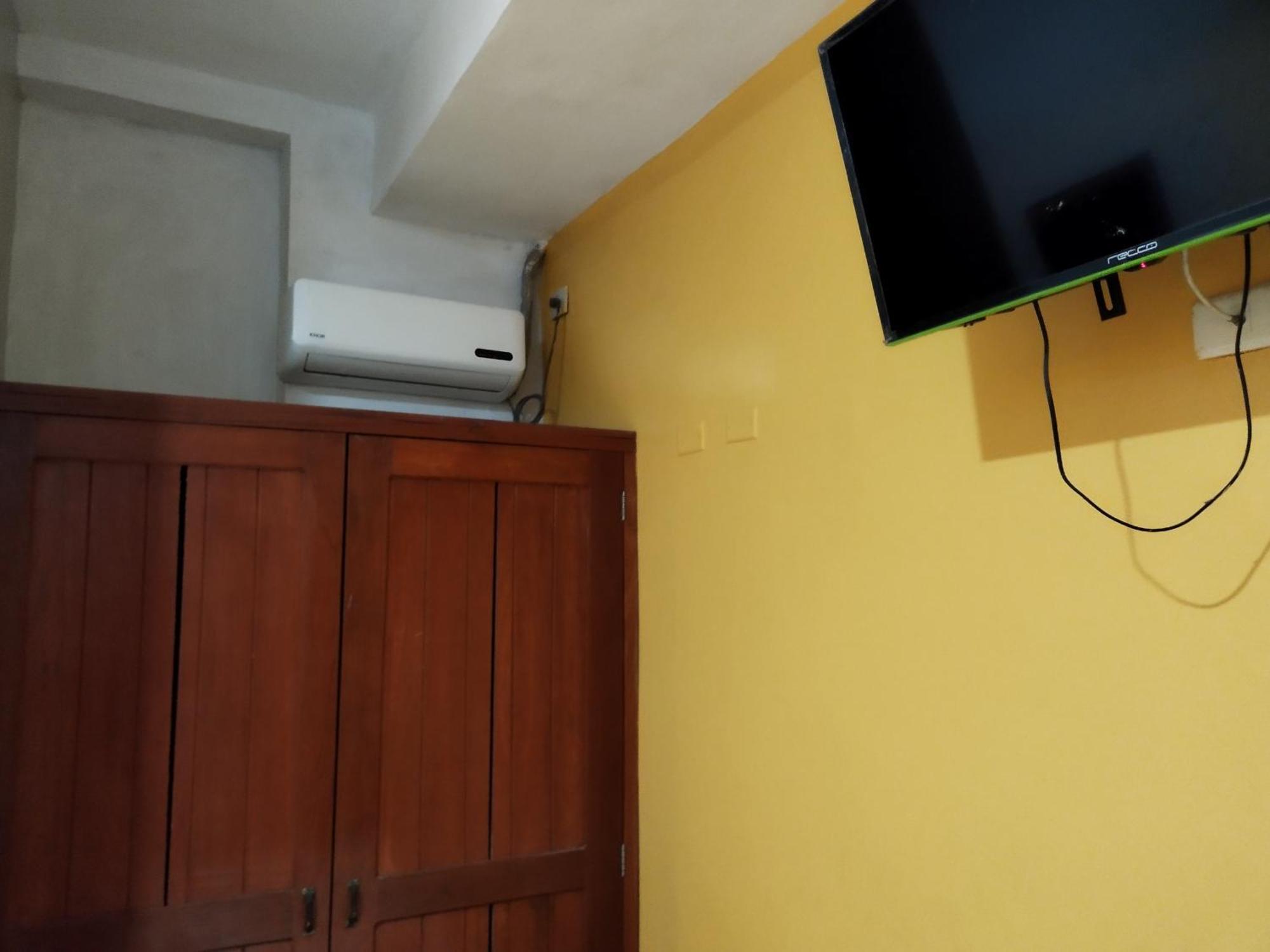Hotel Confort Amazonico イキトス エクステリア 写真